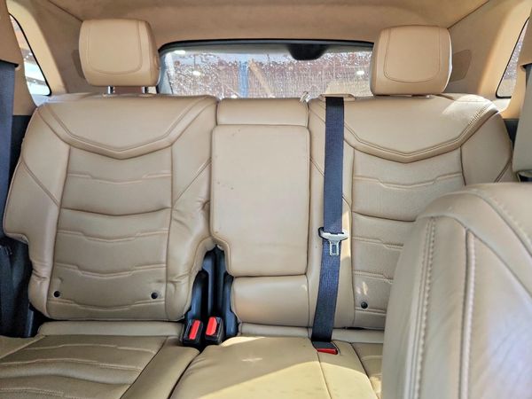 2017 CADILLAC XT5 Platinum