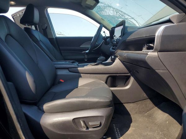 2026 TOYOTA GRAND HIGHLANDER