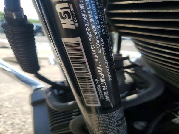 2015 HARLEY-DAVIDSON FLHR