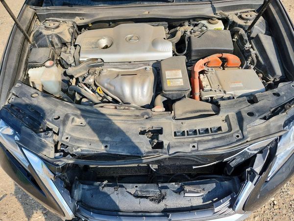 2016 LEXUS ES 300h