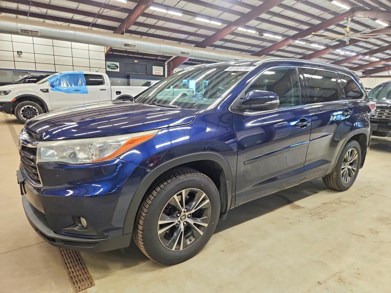 2016 TOYOTA HIGHLANDER Base/Hybrid