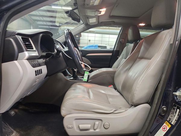 2016 TOYOTA HIGHLANDER Base/Hybrid