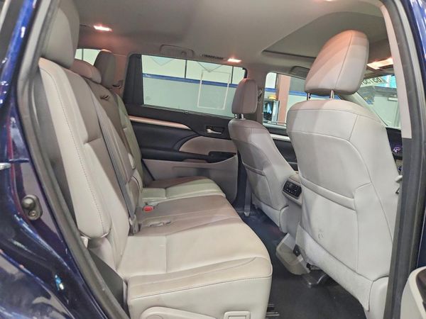 2016 TOYOTA HIGHLANDER Base/Hybrid