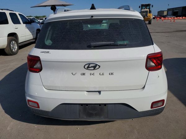 2022 HYUNDAI VENUE