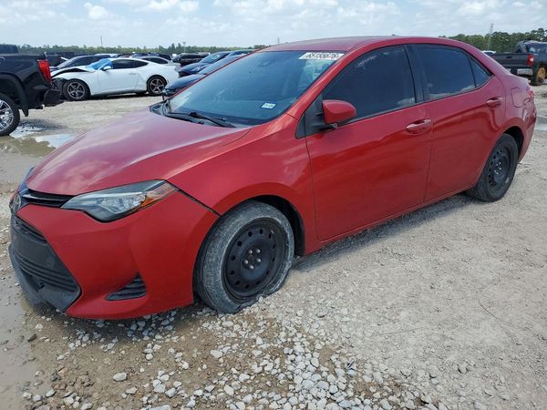 2017 TOYOTA COROLLA