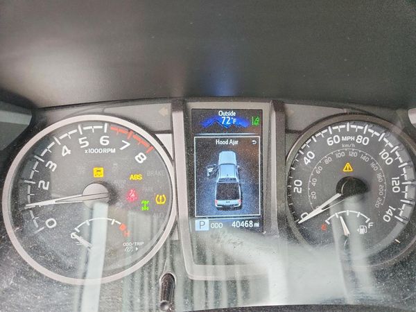 2022 TOYOTA TACOMA