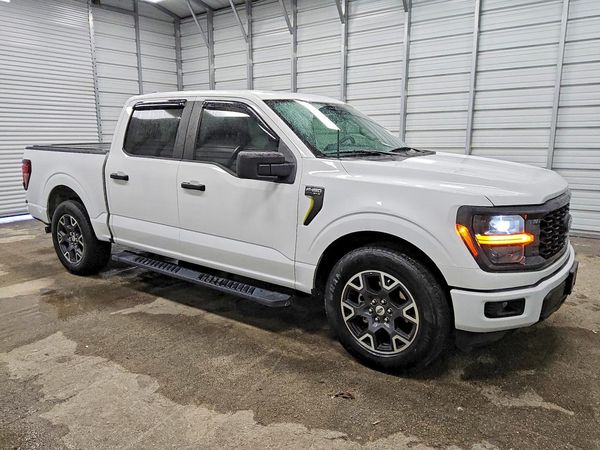 2024 FORD F150