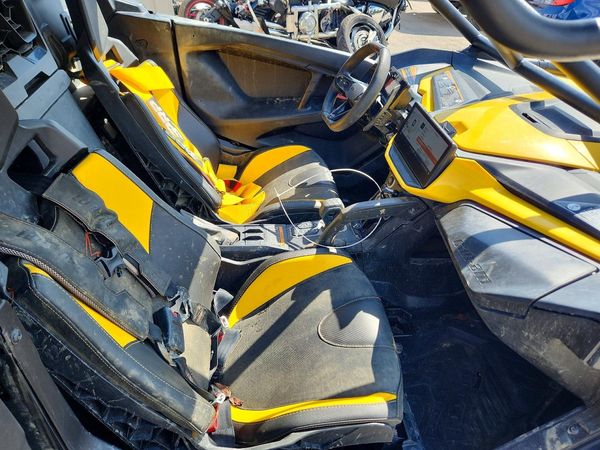 2024 CAN-AM MAVERICK R