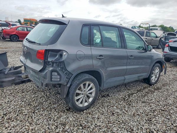 2017 VOLKSWAGEN TIGUAN S, Limited