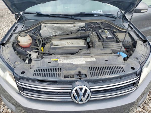 2017 VOLKSWAGEN TIGUAN S, Limited