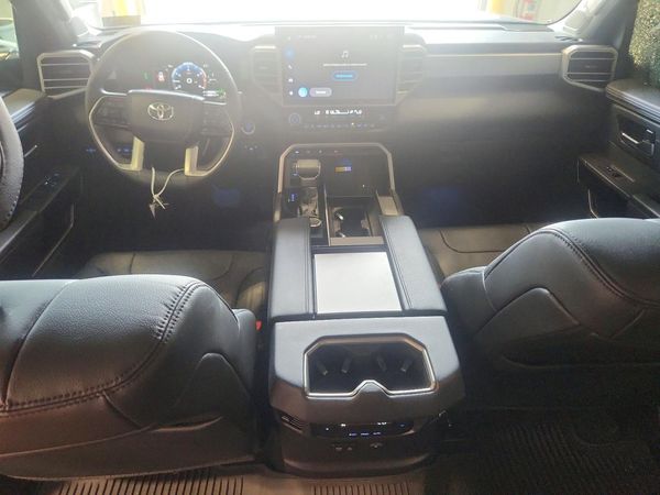 2024 TOYOTA SEQUOIA