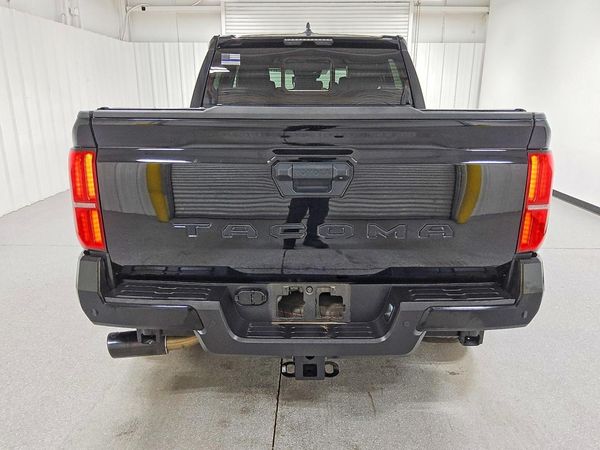 2025 TOYOTA TACOMA
