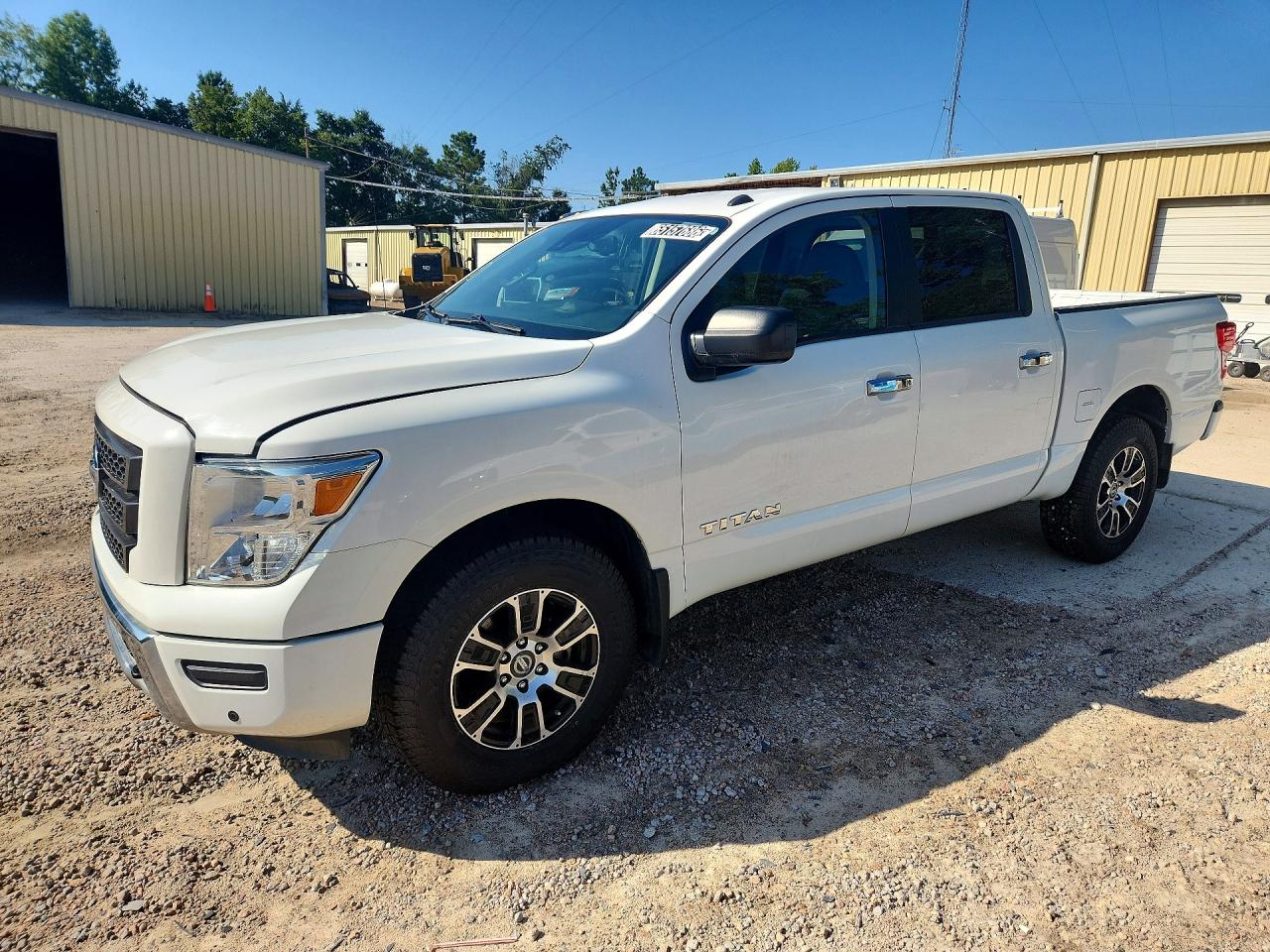 2021 NISSAN TITAN Crew Cab