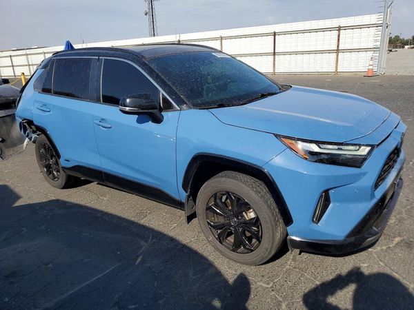2023 TOYOTA RAV4 XSE