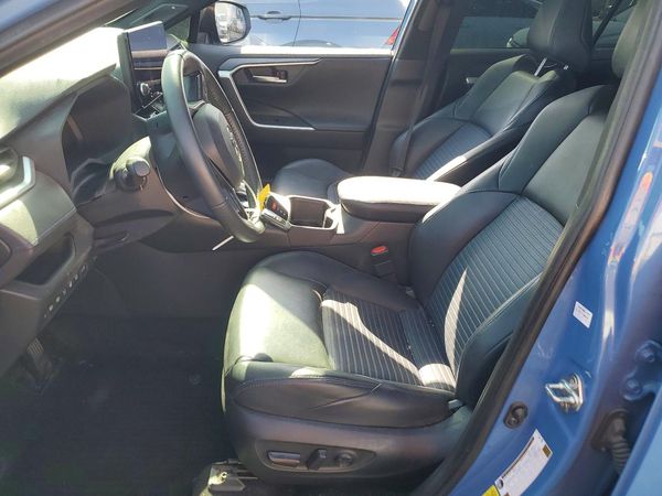 2023 TOYOTA RAV4 XSE