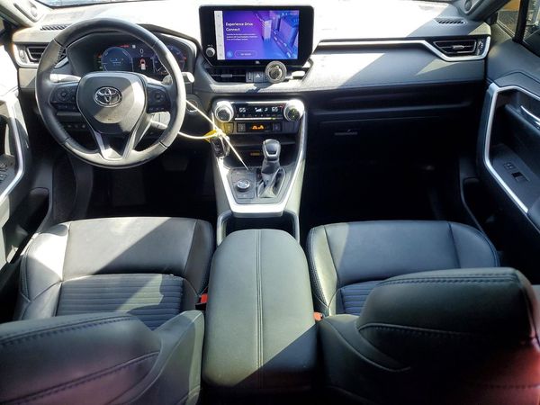 2023 TOYOTA RAV4 XSE