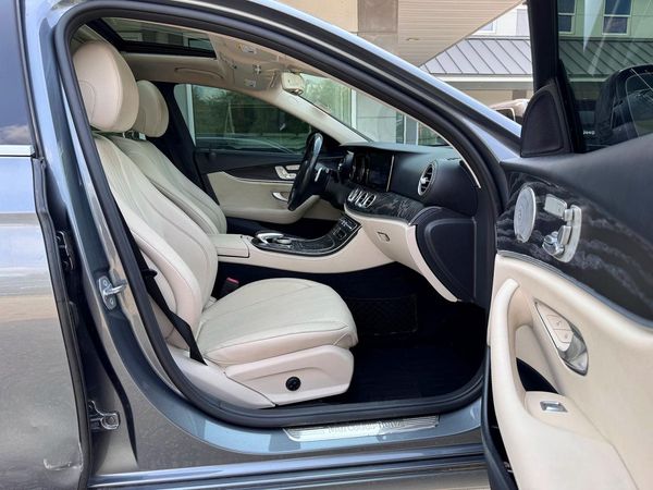 2017 MERCEDES-BENZ E E400-4M