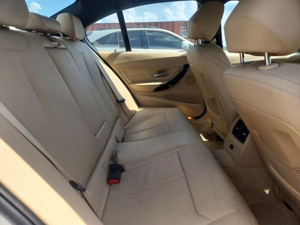 2015 BMW 328 SA