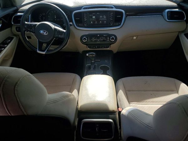 2018 KIA SORENTO