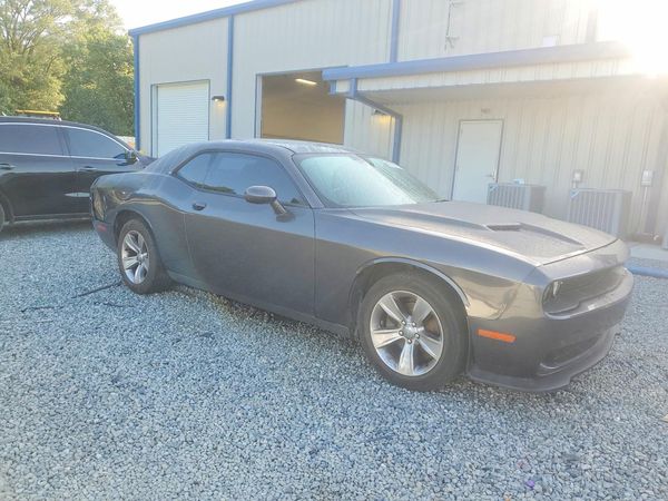 2016 DODGE CHALLENGER SXT