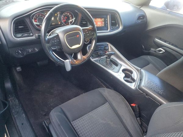 2016 DODGE CHALLENGER SXT