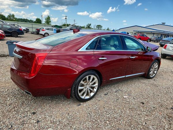 2016 CADILLAC XTS
