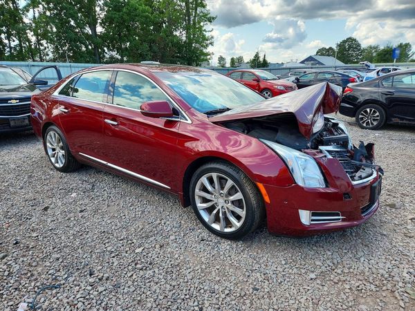 2016 CADILLAC XTS