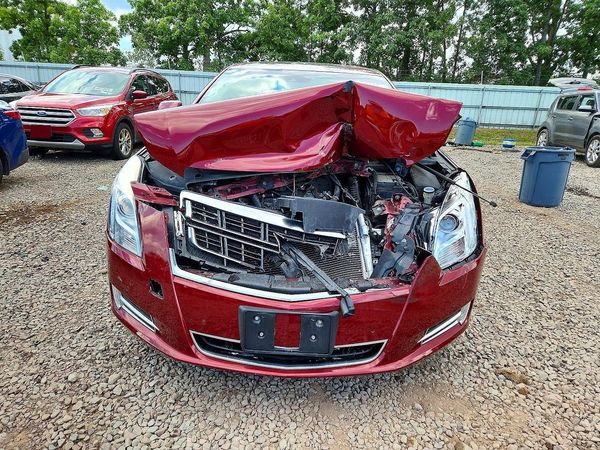 2016 CADILLAC XTS