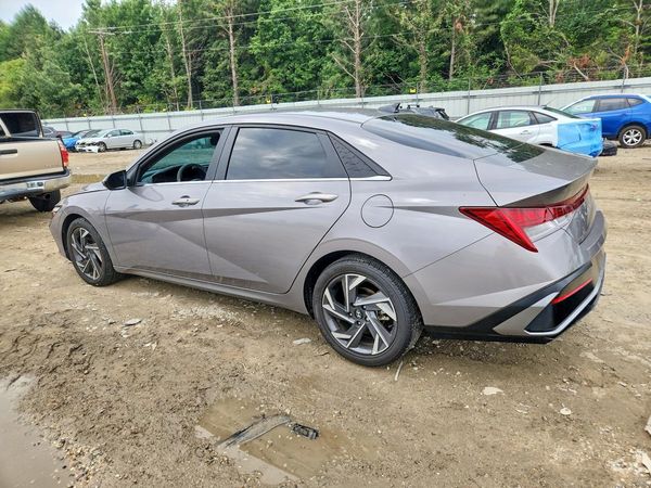 2024 HYUNDAI ELANTRA