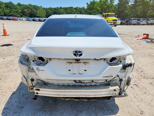 2020 TOYOTA CAMRY