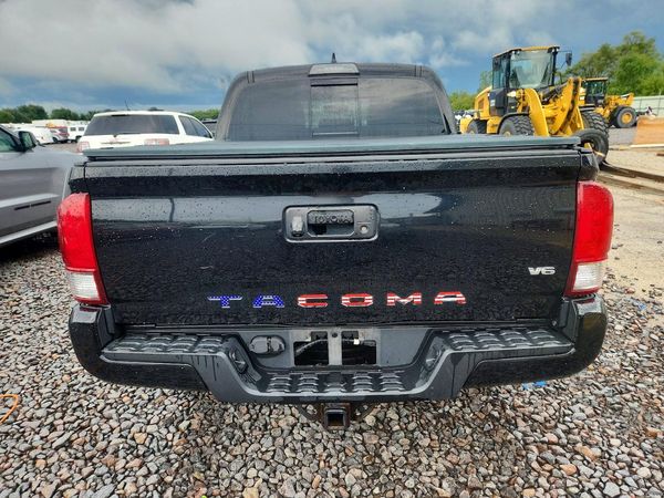 2017 TOYOTA TACOMA