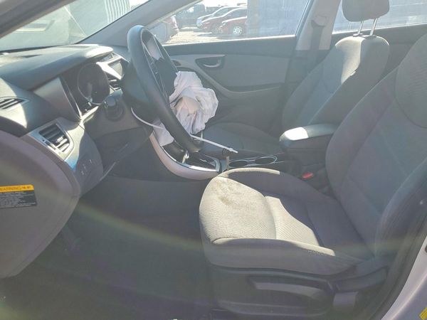2016 HYUNDAI ELANTRA
