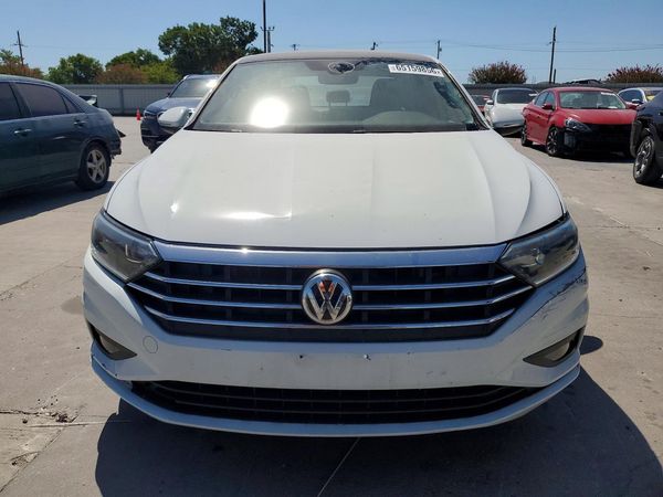 2019 VOLKSWAGEN JETTA