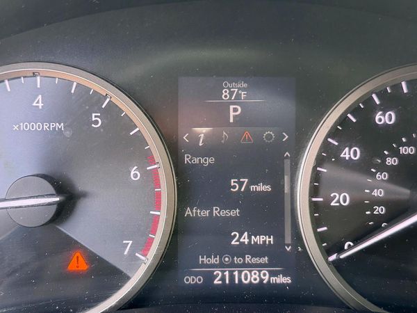 2016 LEXUS NX 200T 200t Luxury