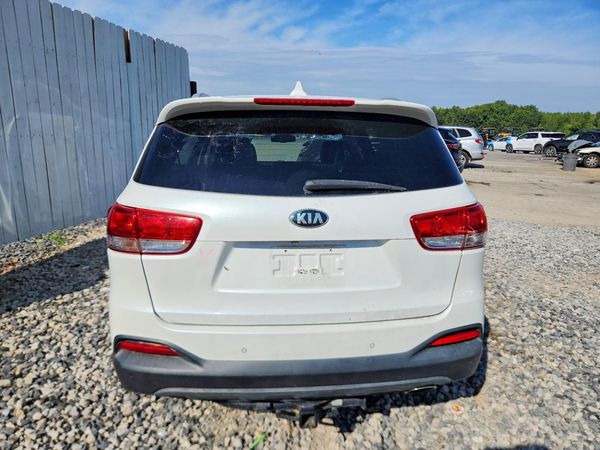 2017 KIA SORENTO L, LX