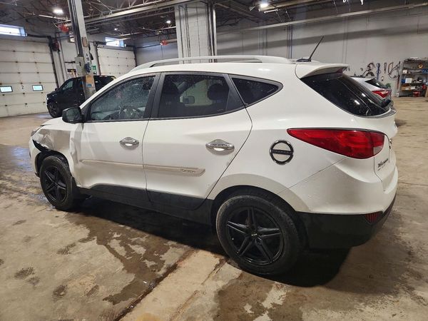 2015 HYUNDAI TUCSON
