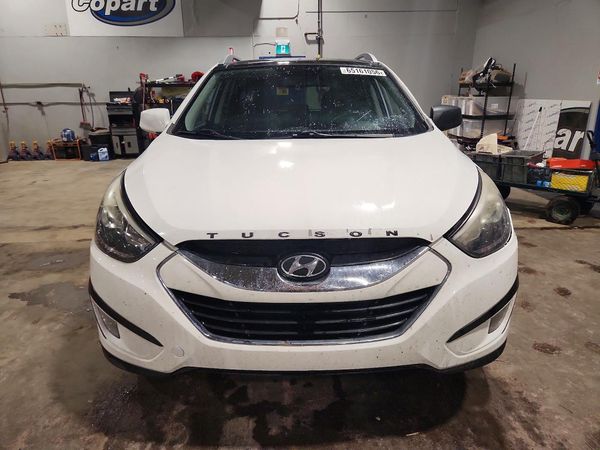 2015 HYUNDAI TUCSON