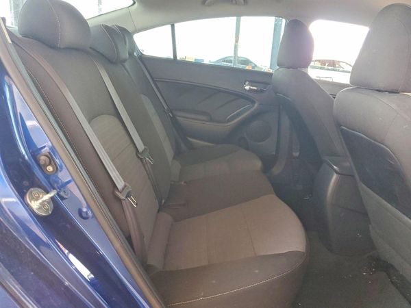 2018 KIA FORTE 5 EX AUTOMATIC