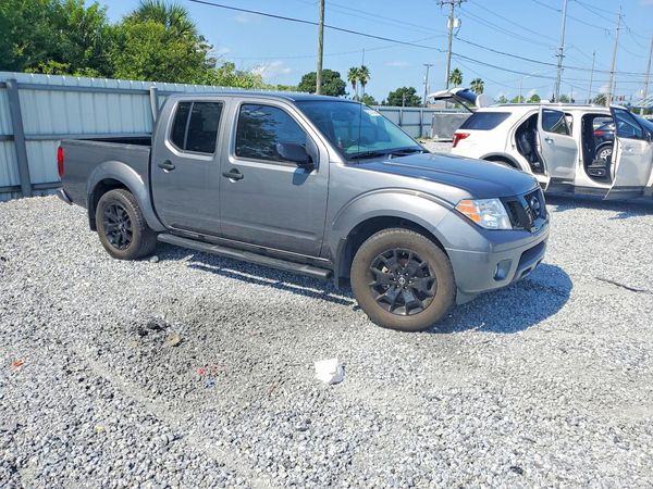 2021 NISSAN FRONTIER Crew Cab