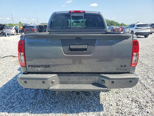 2021 NISSAN FRONTIER Crew Cab