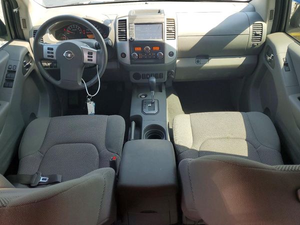 2021 NISSAN FRONTIER Crew Cab