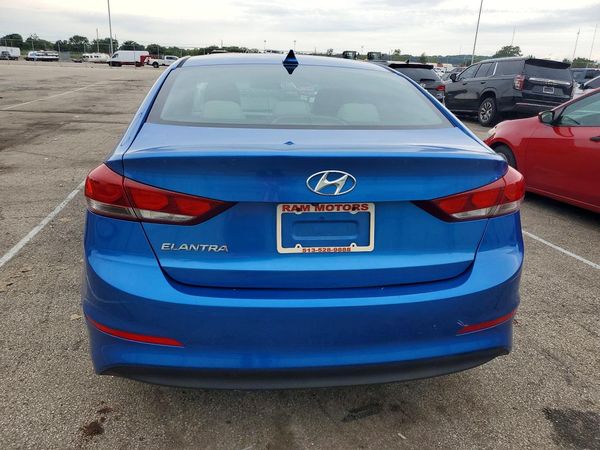 2017 HYUNDAI ELANTRA