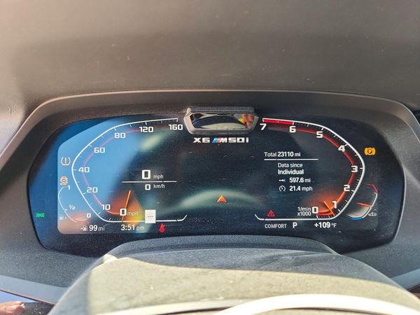 2021 BMW X6 M50i