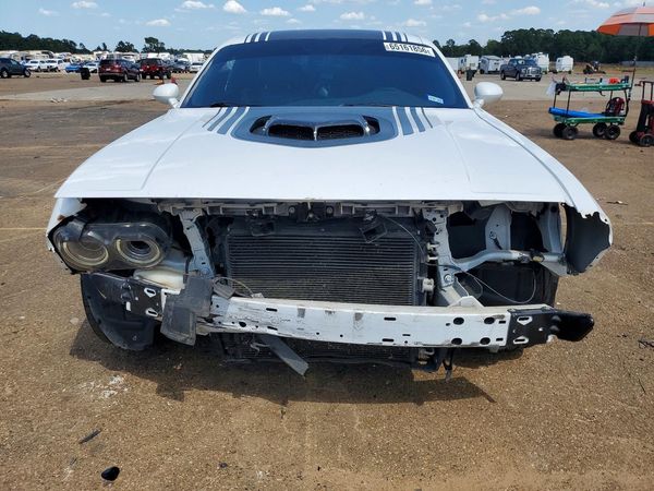 2016 DODGE CHALLENGER