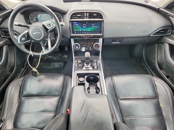 2020 JAGUAR XE
