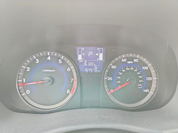 2016 HYUNDAI ACCENT