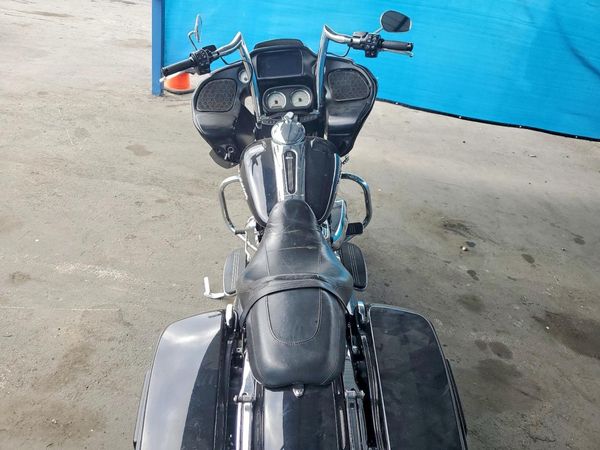 2019 HARLEY-DAVIDSON FL