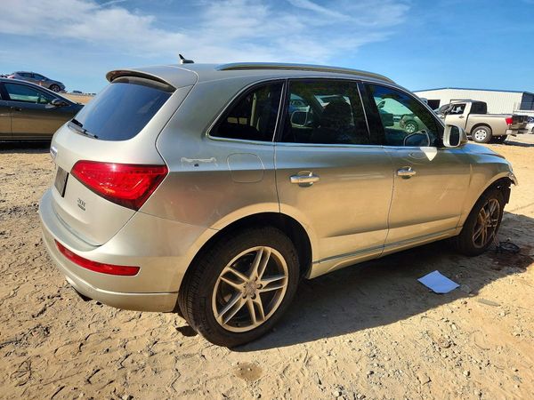 2017 AUDI Q5 quattro Premium