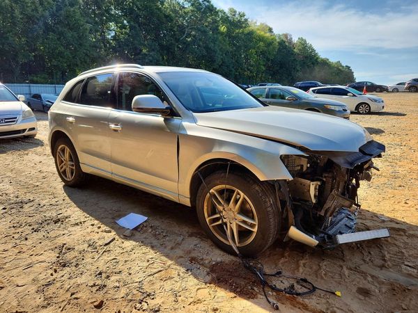 2017 AUDI Q5 quattro Premium