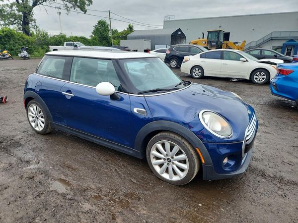 2016 MINI COOPER
